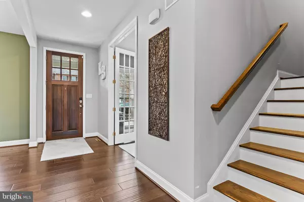 Mechanicsburg, PA 17050,528 SHAW ST