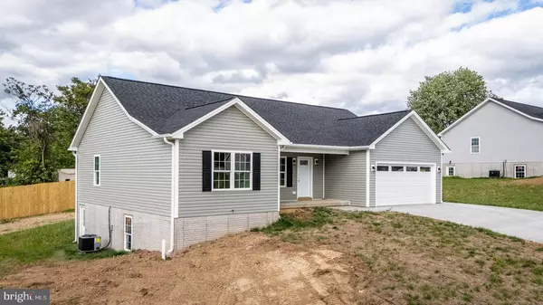 Stanley, VA 22851,389 LEOLA LOOP