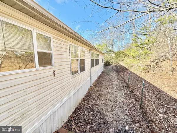 Lahmansville, WV 26731,35 LAKEVIEW DR