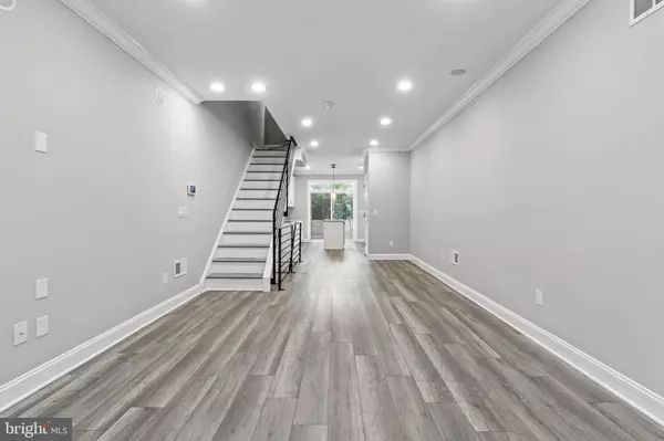 Philadelphia, PA 19121,1710 N LAMBERT ST