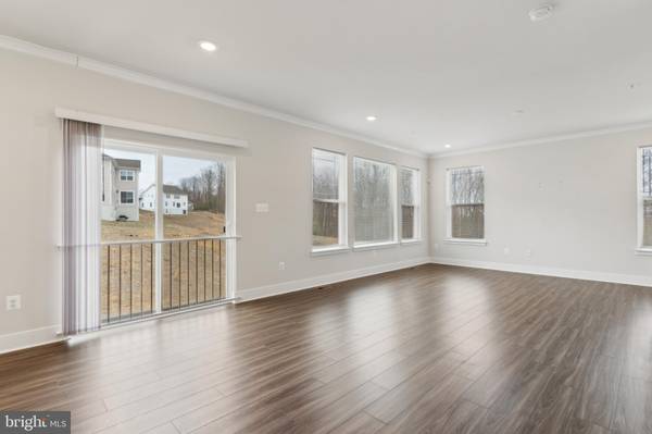 White Plains, MD 20695,11793 SEAMUS HEANEY CT