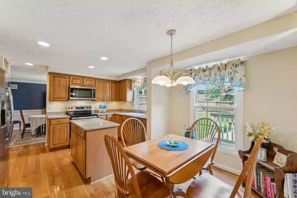 Dumfries, VA 22025,15395 AUTUMN LN