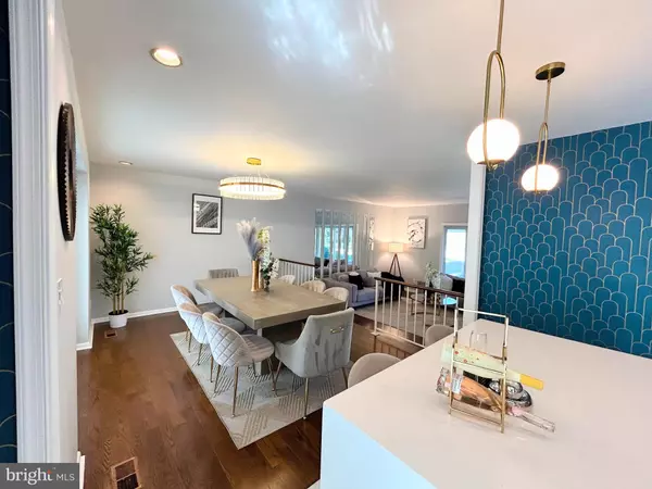 Baltimore, MD 21212,5716 CHARLESTOWNE DR