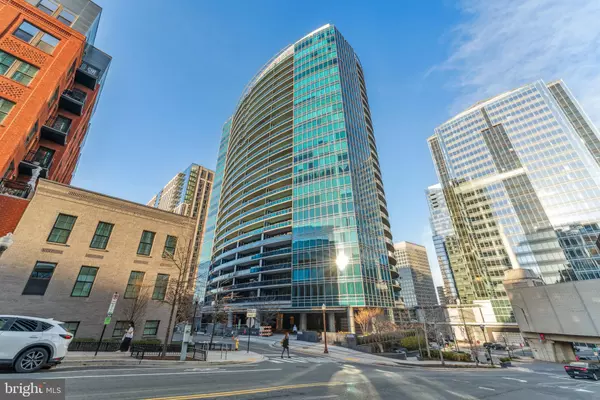 1881 N NASH ST #812, Arlington, VA 22209