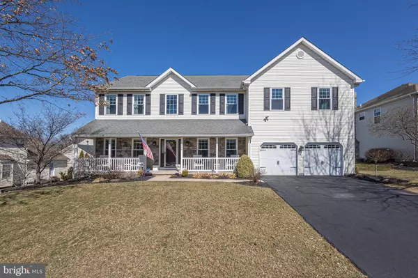 334 BUCKINGHAM CIR, Harleysville, PA 19438