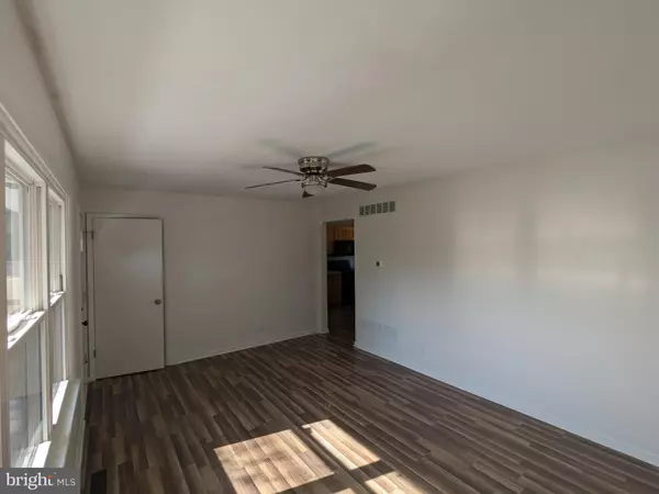 Felton, DE 19943,1239 ANDREWS LAKE