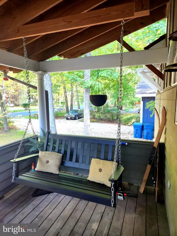 Ocean Pines, MD 21811,216 OCEAN PKWY
