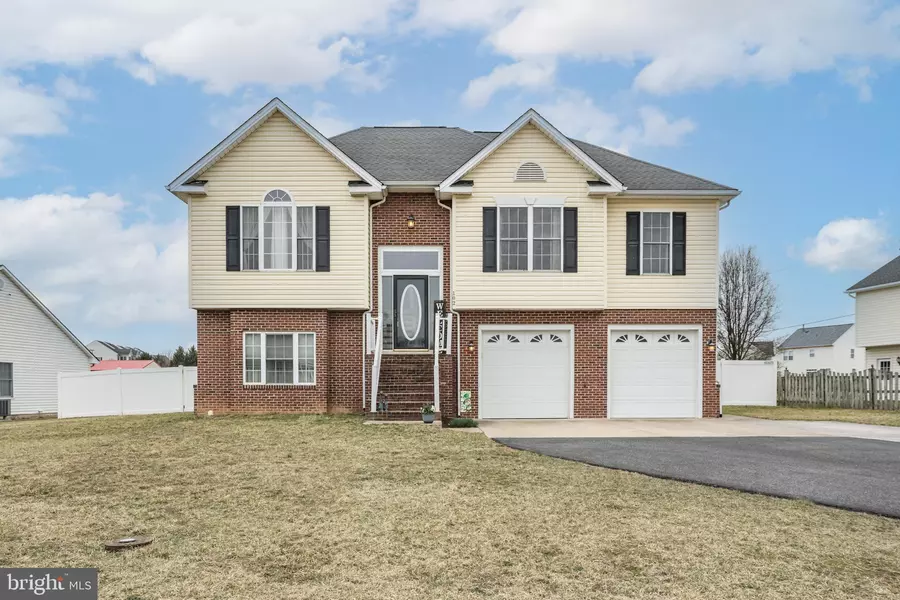 102 QUEENS WAY, Stephens City, VA 22655