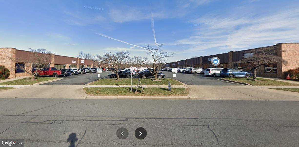 Gaithersburg, MD 20879,18930 PREMIERE CT #16