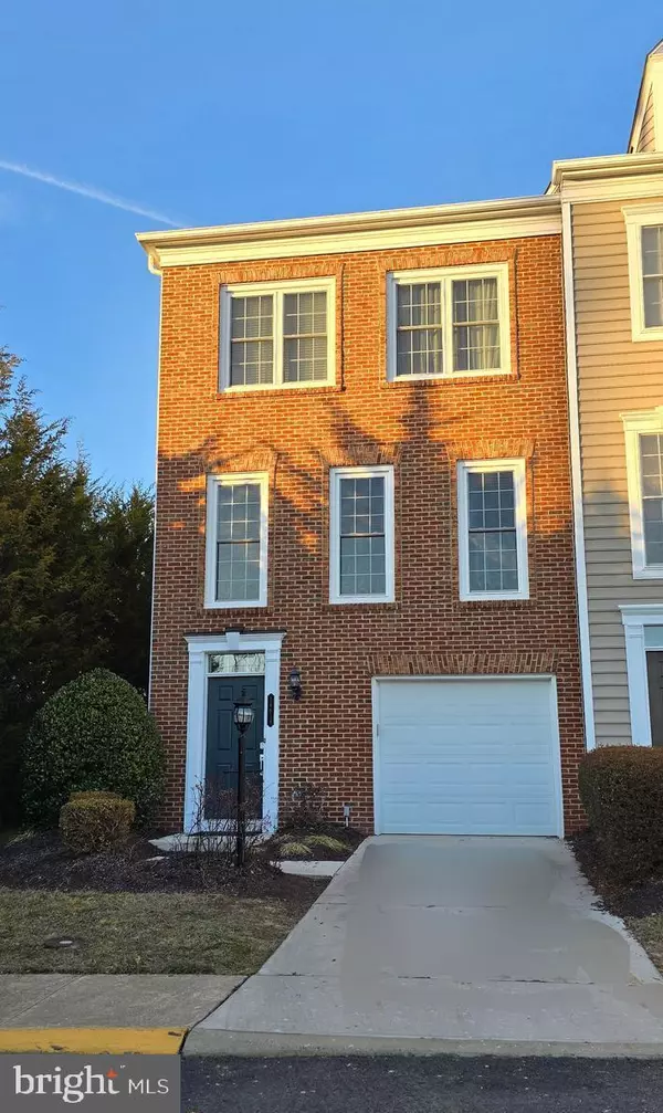 14614 ROBIN GLEN WAY, Woodbridge, VA 22191