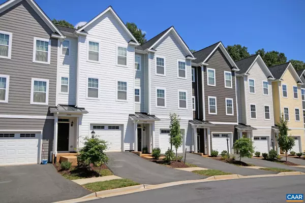 2444 WINTHROP DR, Charlottesville, VA 22911