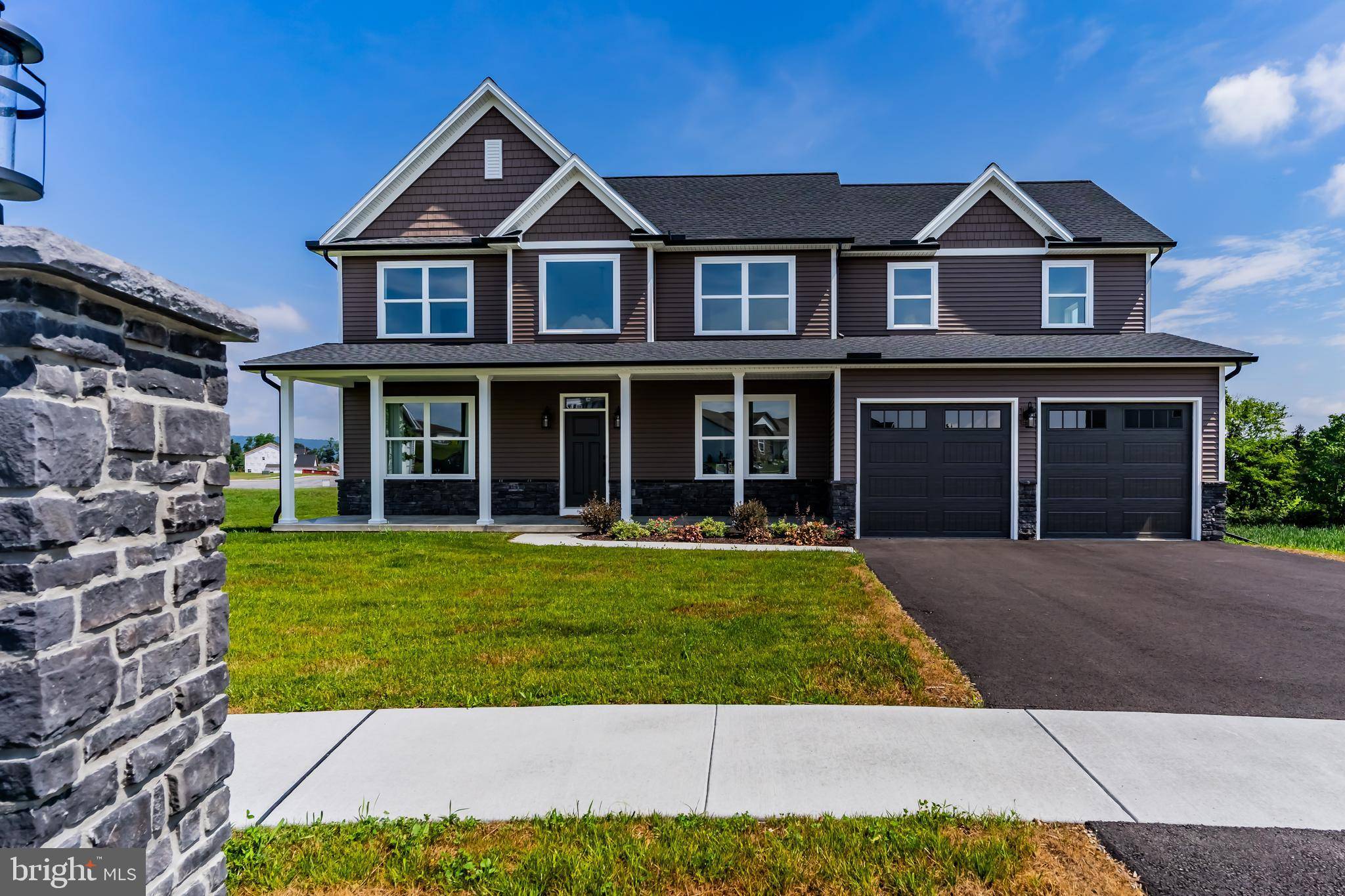 Harrisburg, PA 17112,263 MINDY DR