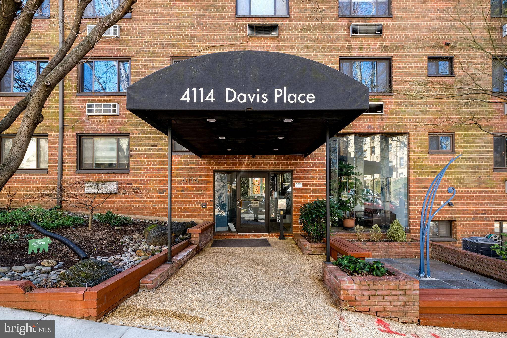 4114 DAVIS PL NW #105, Washington, DC 20007