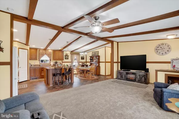 York, PA 17406,139 LISA CIR