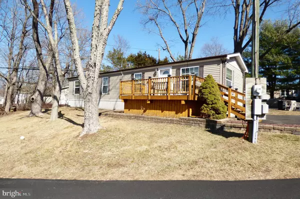 165 ROEDER LN, Sellersville, PA 18960