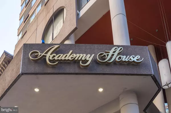 Philadelphia, PA 19102,1420 LOCUST ST #01B1