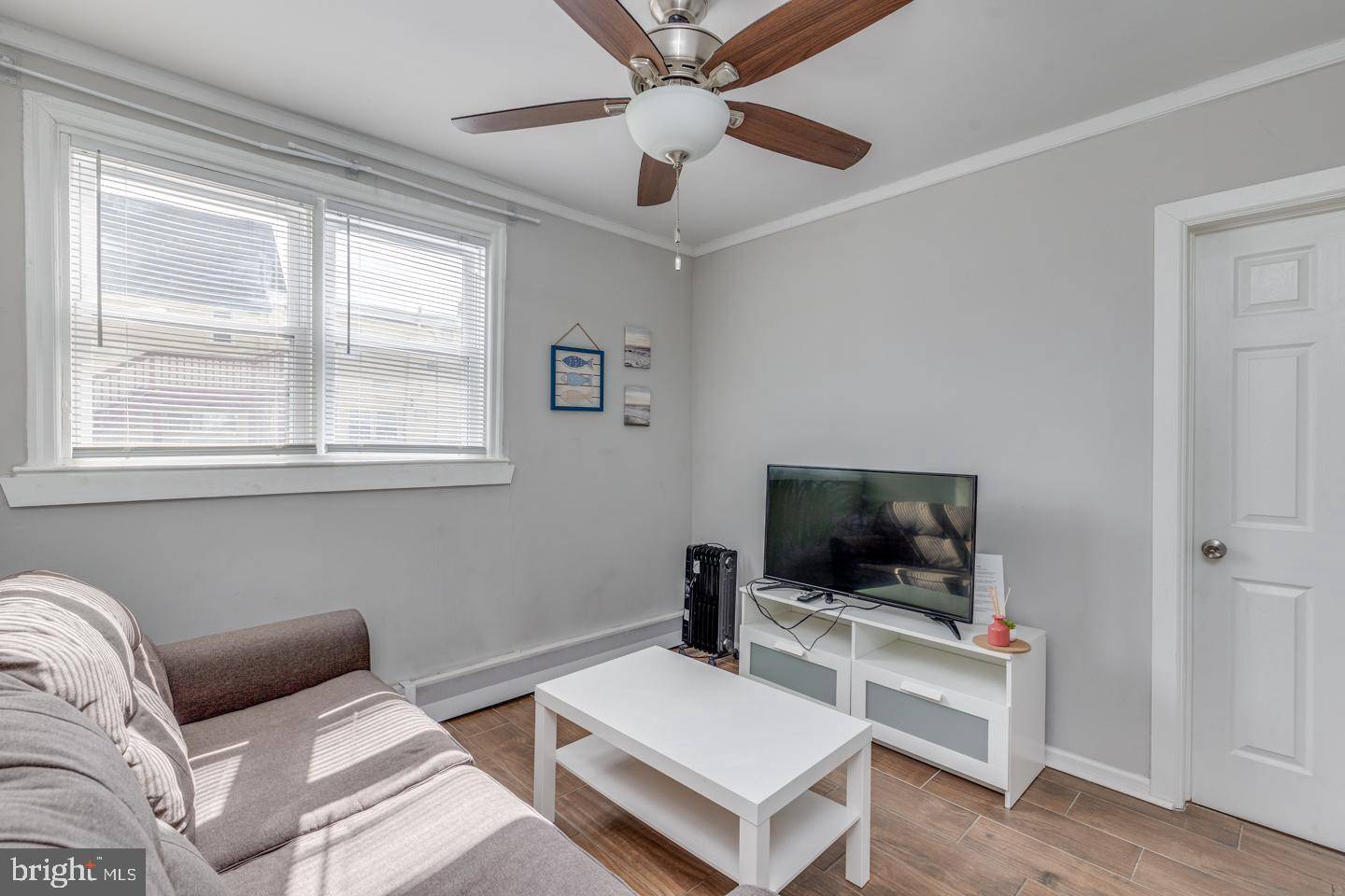 Wildwood, NJ 08260,222 E BURK AVE #1