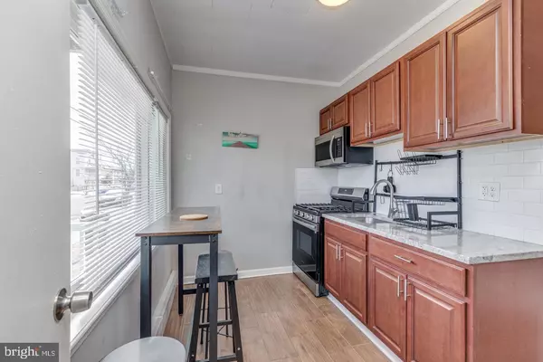 Wildwood, NJ 08260,222 E BURK AVE #1