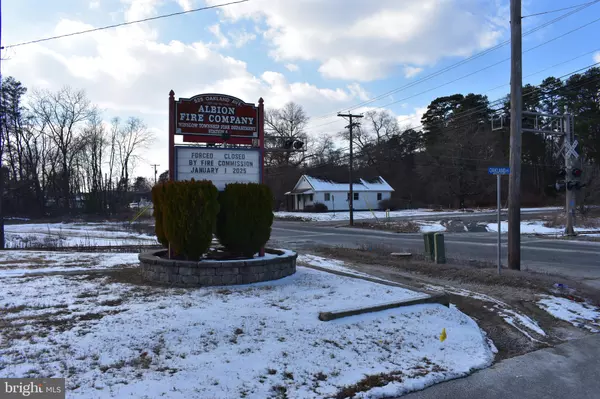 Berlin, NJ 08009,525 OAKLAND AVE