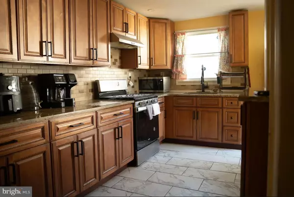 Lansdowne, PA 19050,725 YEADON AVE