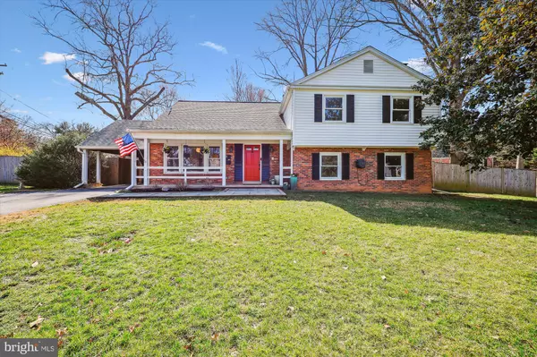 2 LOCKSLEY CT, Silver Spring, MD 20904