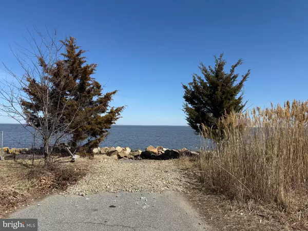 Smyrna, DE 19977,62 & 63 BOMBAY HOOK AVE