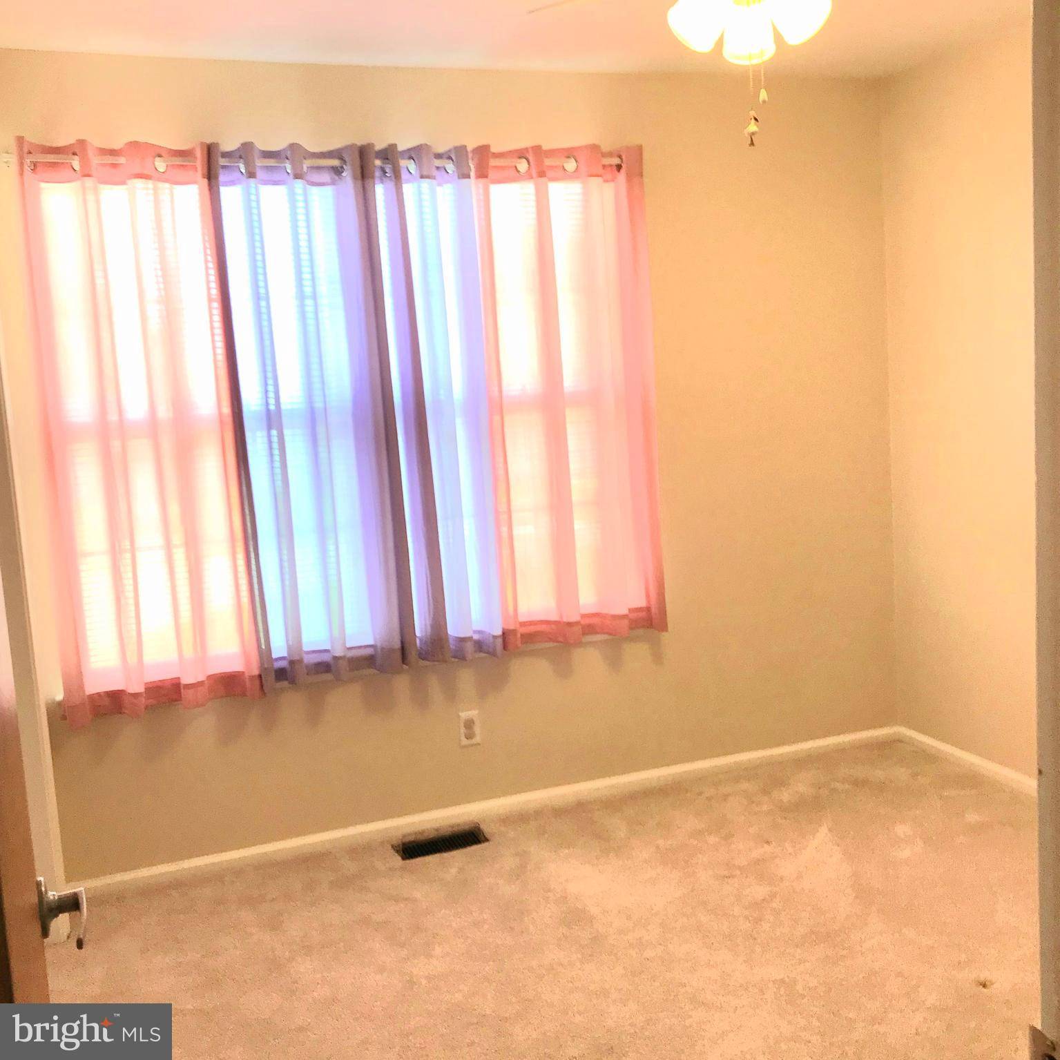 Bear, DE 19701,233 LANDAU WAY