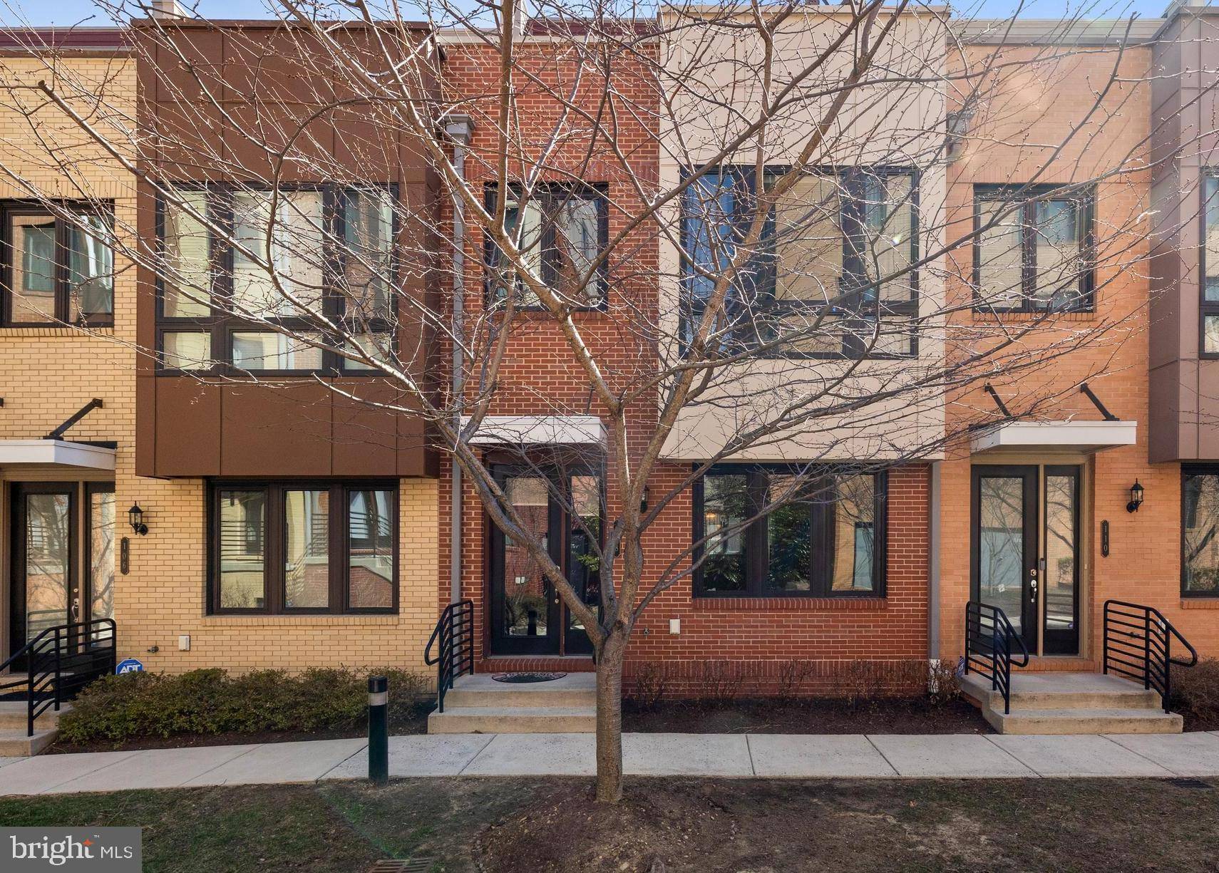 Alexandria, VA 22304,108 CAMBRIA WALK