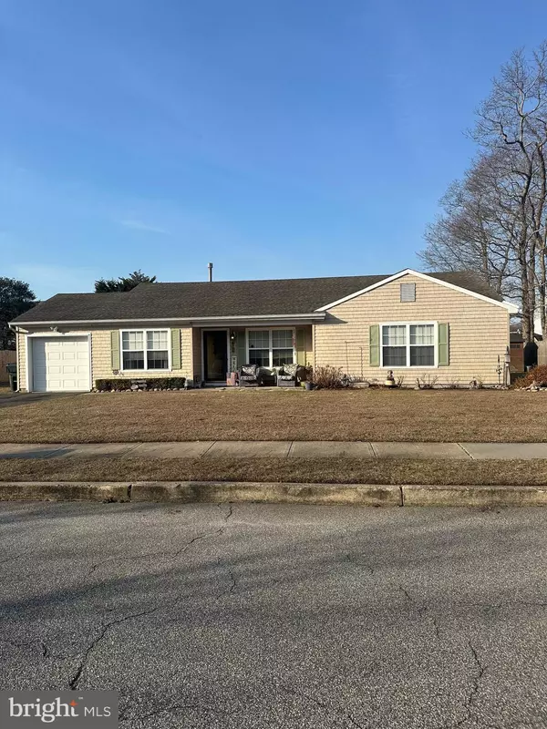 Tuckerton, NJ 08087,370 HERITAGE WAY