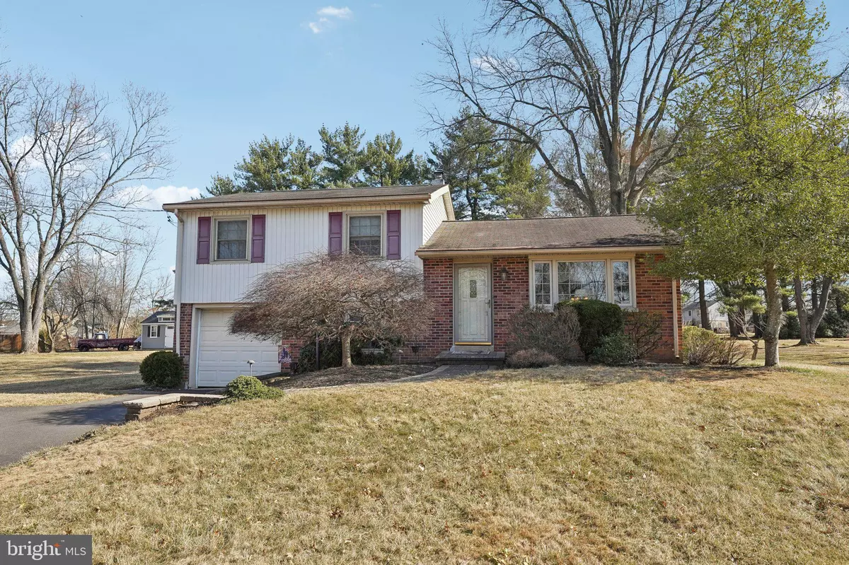 Lansdale, PA 19446,1537 GARDEN RD