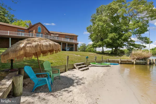 Hollywood, MD 20636,45216 CLARKES LANDING RD