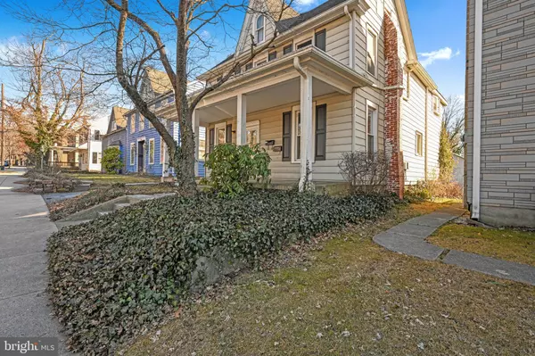 Ephrata, PA 17522,344 W MAIN ST