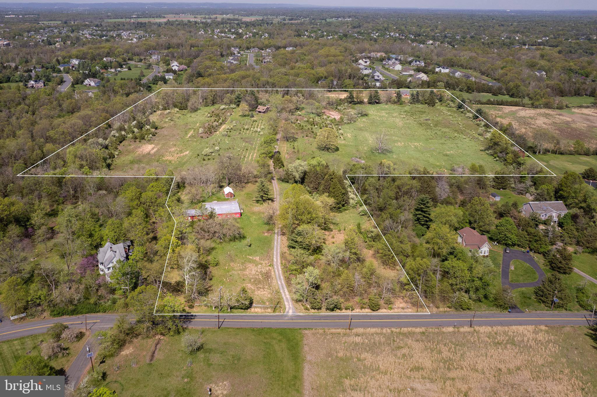 64 HARLINGEN RD, Belle Mead, NJ 08502