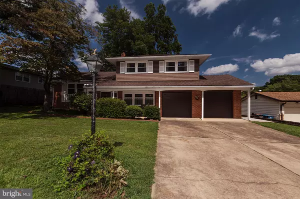 Newark, DE 19711,230 ARONIMINK DR