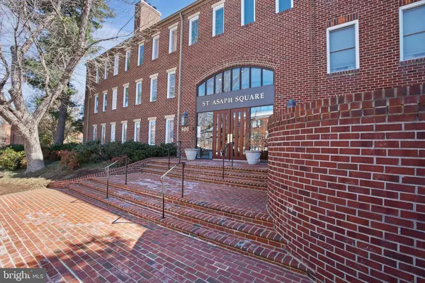 800 S SAINT ASAPH ST #403, Alexandria, VA 22314