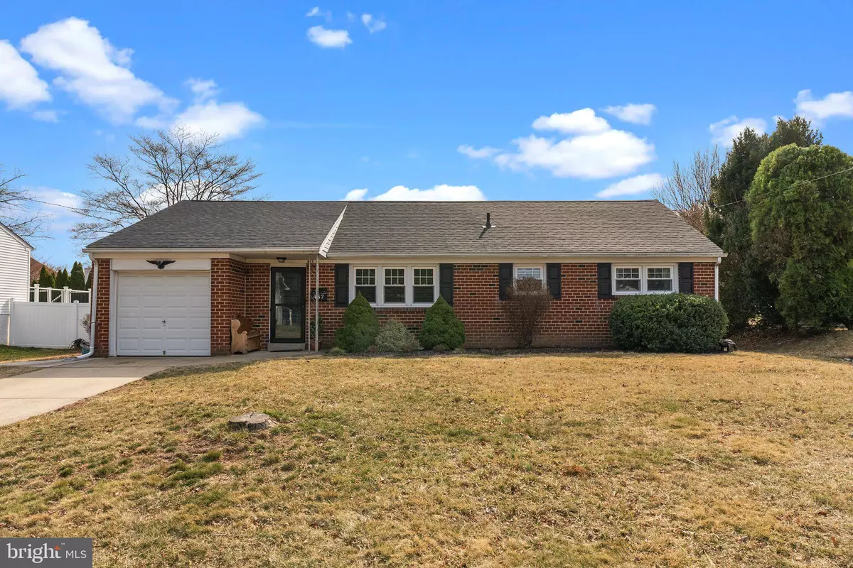 Warminster, PA 18974,457 COOPER DR