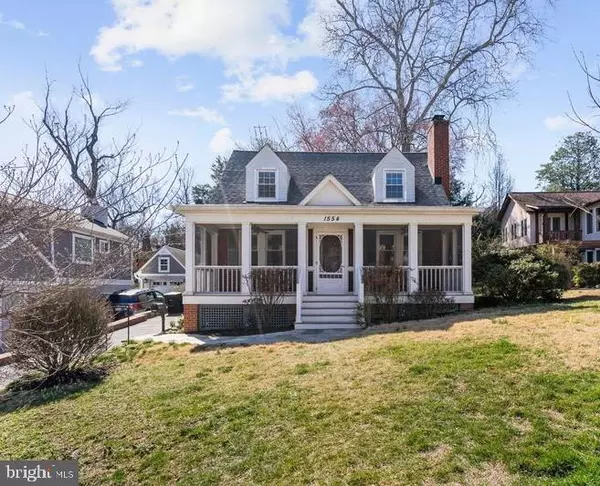 1554 N JEFFERSON ST, Arlington, VA 22205