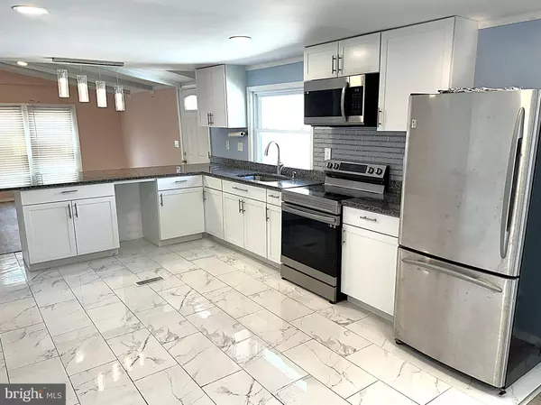 Lothian, MD 20711,88 EDWARD LN