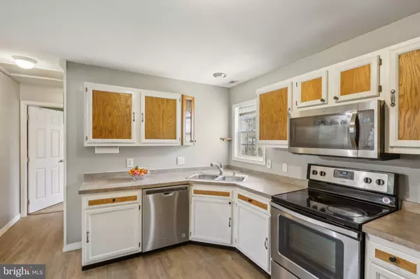 Glassboro, NJ 08028,230 PEACE LN