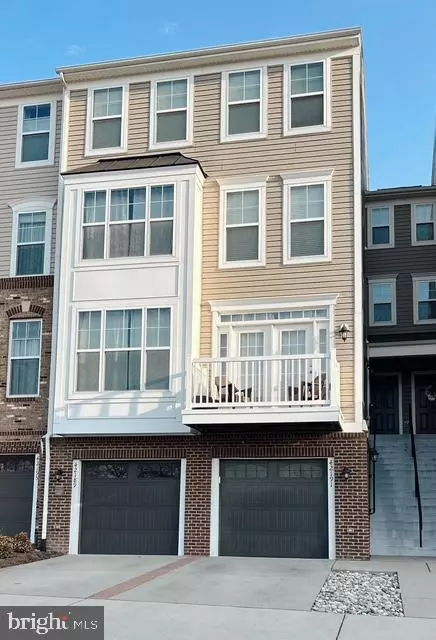 Aldie, VA 20105,42191 SHORECREST TER