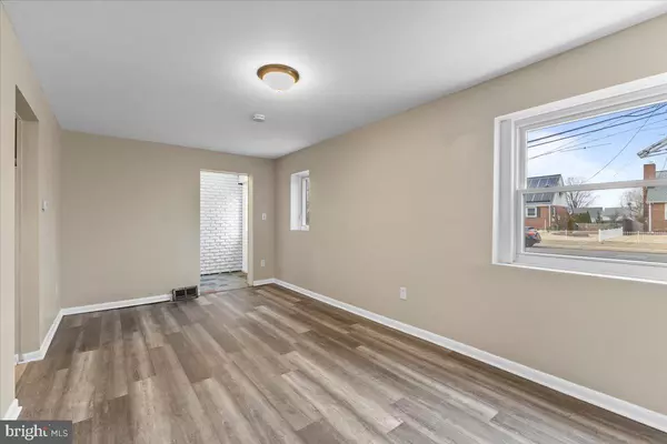 Hamilton, NJ 08610,56 WERT AVE