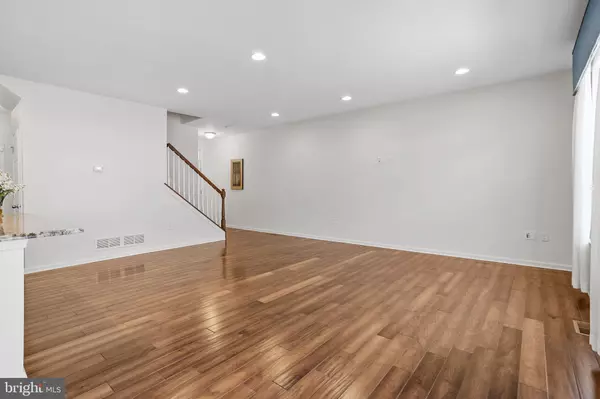 Skillman, NJ 08558,96 AUTUMN LN