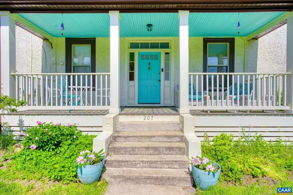 Charlottesville, VA 22902,207 DOUGLAS AVE