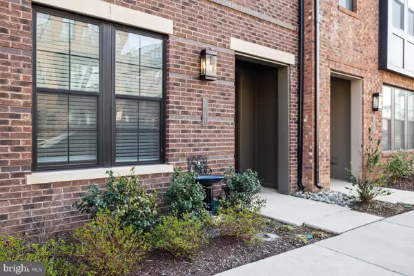 Ashburn, VA 20148,43481 WILCOX TER