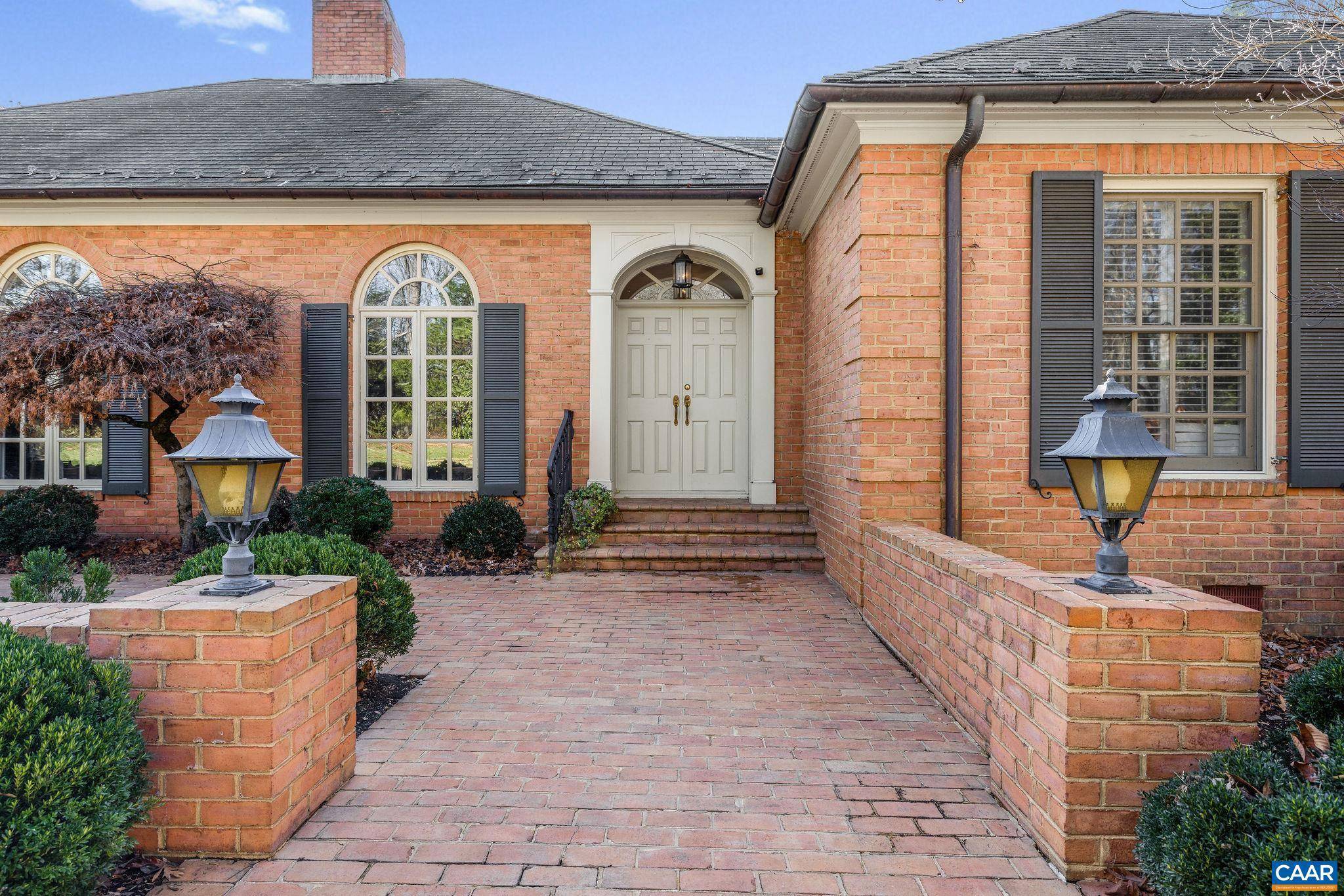 Charlottesville, VA 22901,1520 GARTH GATE LN