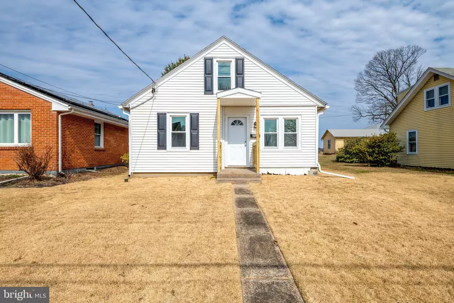 1429 E DERRY RD, Hershey, PA 17033