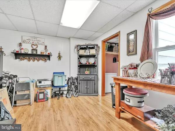 Pottsville, PA 17901,19 COMMUNITY SQUARE RD