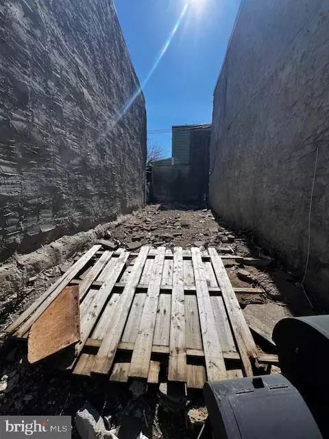 304 E WILLIAM ST, Philadelphia, PA 19134