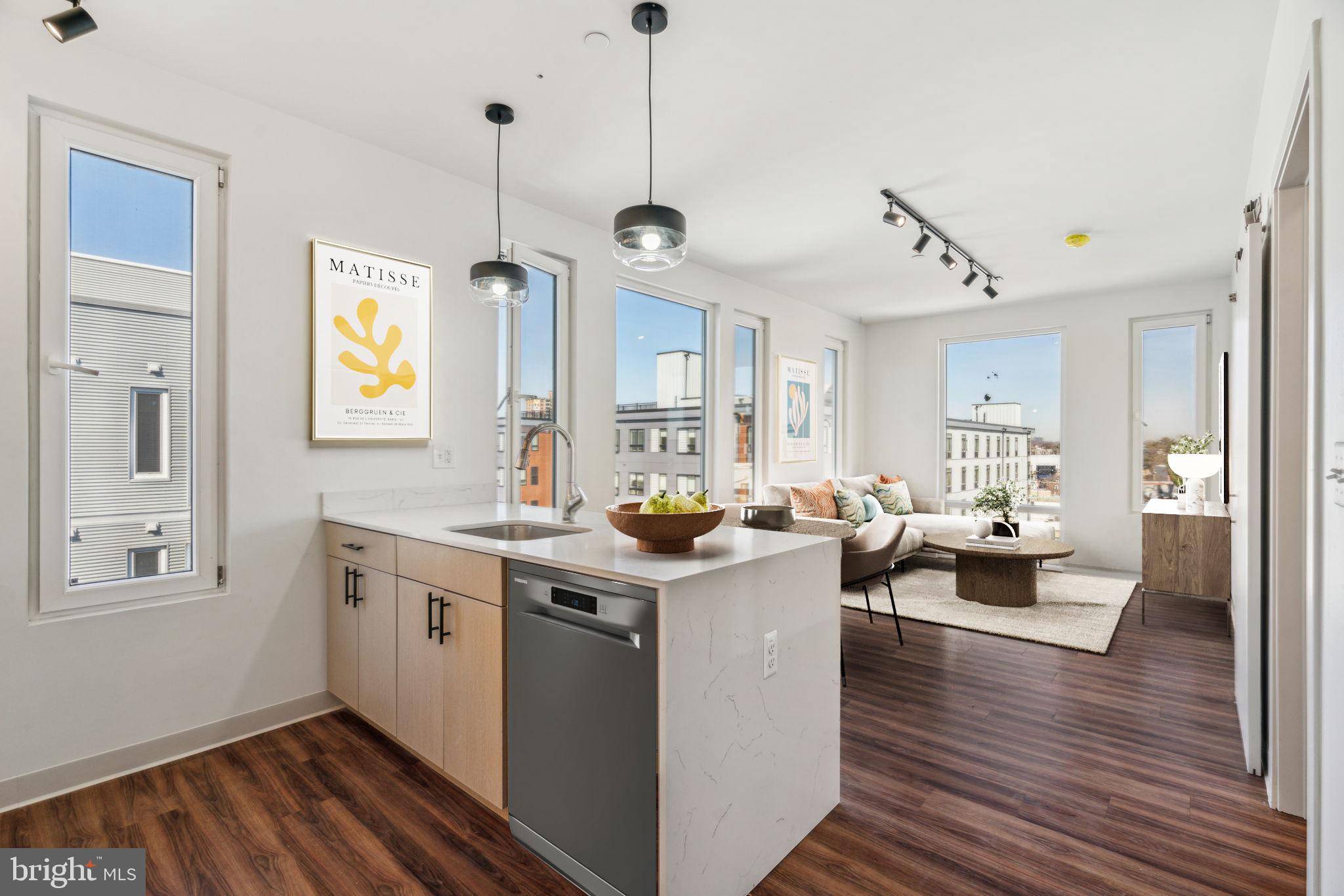 4240 CHESTNUT ST #321, Philadelphia, PA 19104