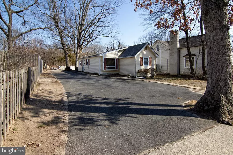 38 RANCOCAS AVE, Clementon, NJ 08021